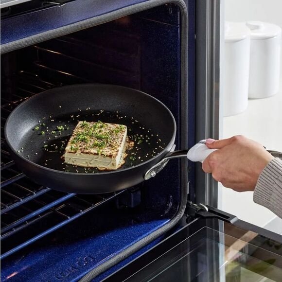 All-Clad HA1 Non-Stick 3-PC Fry Pan Set - Picture 8 of 14